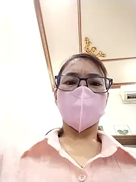 Mai phuong online show from 04/14/26, 12:16