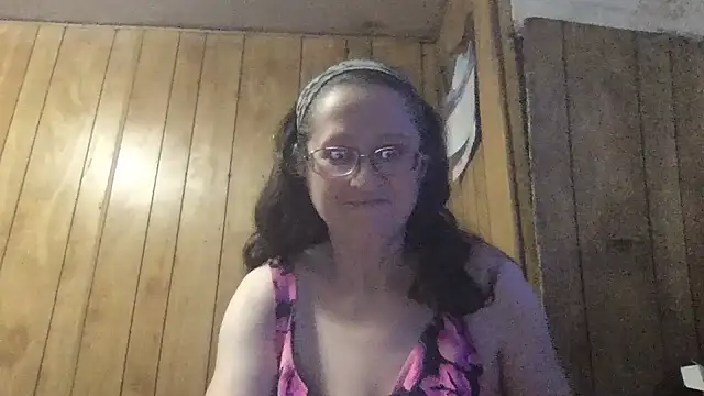 milfmichelle69 online show from 07/12/26, 12:56