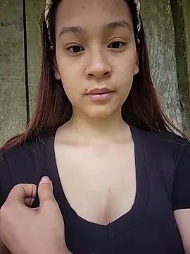 Snapshot of -Hicici- chatting on 05/09/26, 12:16 -Hicici- online show from 05/09/26, 12:16