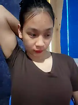 Snapshot of -Hicici- chatting on 05/16/26, 12:07 -Hicici- online show from 05/16/26, 12:07