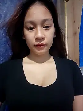Snapshot of -Hicici- chatting on 06/03/26, 11:43 -Hicici- online show from 06/03/26, 11:43