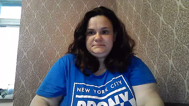 DollyGersonn online show from 06/23/26, 06:39