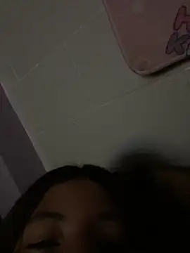 SlushyAcrylic online show from 03/10/26, 07:02