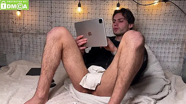 Snapshot of Daniel_Vibe chatting on 03/12/26, 11:38 Daniel Vibe online show from 03/12/26, 11:38