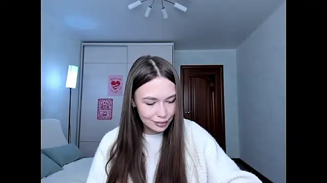 kittiangel00 online show from 04/10/26, 04:39