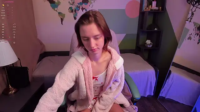 Pretty Victoria online show from 03/14/26, 06:19