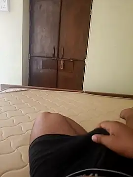 Desii rockstarr online show from 04/16/26, 05:19