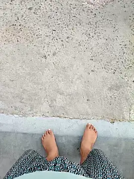 Desii rockstarr online show from 04/23/26, 01:18