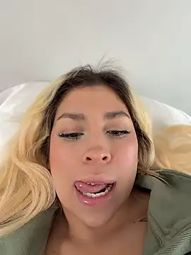 mxmxee online show from 04/11/26, 10:58