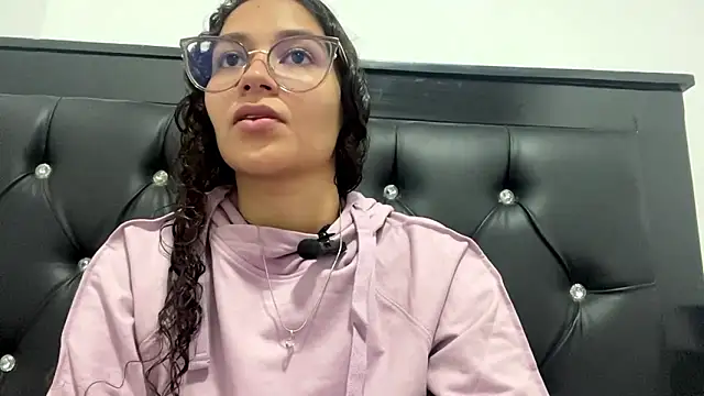 LoritaBreyfogle online show from 03/12/26, 07:09