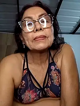 HOT LATINA20 online show from 06/25/26, 02:33