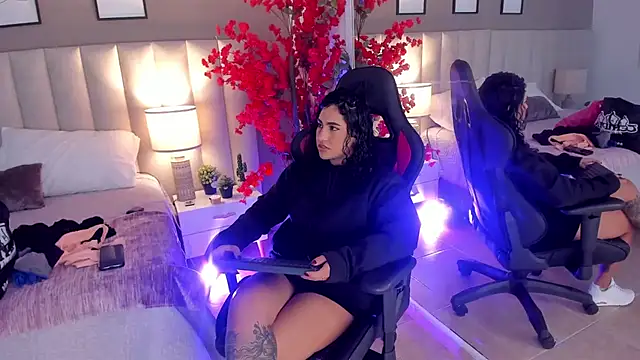 Snapshot of aniie_rouse chatting on 05/02/26, 09:53 aniie rouse online show from 05/02/26, 09:53