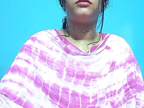 Emma 4433 online show from 04/05/26, 05:37