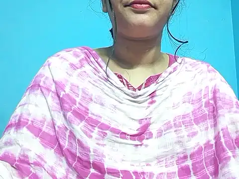 Emma 4433 online show from 04/12/26, 05:51