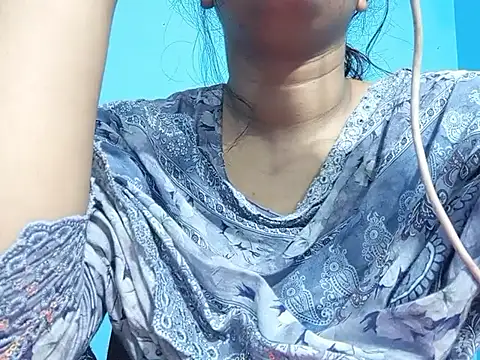 Emma 4433 online show from 04/16/26, 09:39