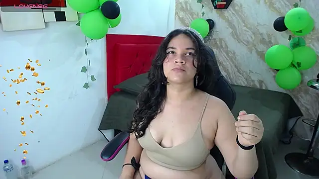 scarlettt  joness online show from 03/19/26, 02:04