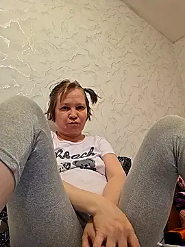  LOLA-LOLA  online show from 04/11/26, 04:11