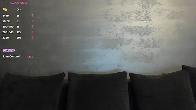 Snapshot of IvyTease_ chatting on 06/23/26, 06:11 IvyTease online show from 06/23/26, 06:11