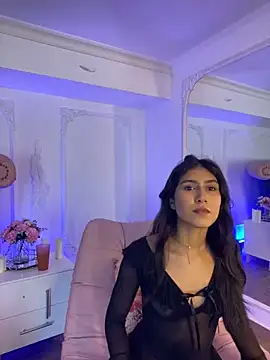 LucianaBlanco  online show from 03/24/26, 08:47