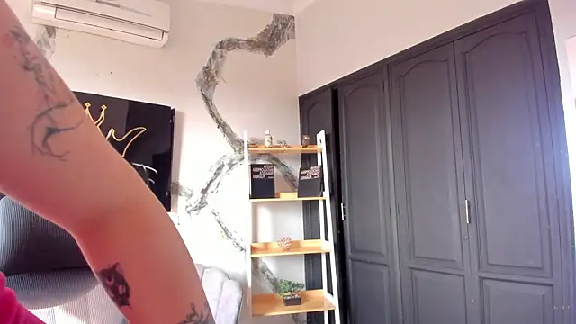 AphroditeSweett online show from 03/21/26, 08:56