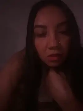 GoldenIsabella online show from 04/02/26, 06:11