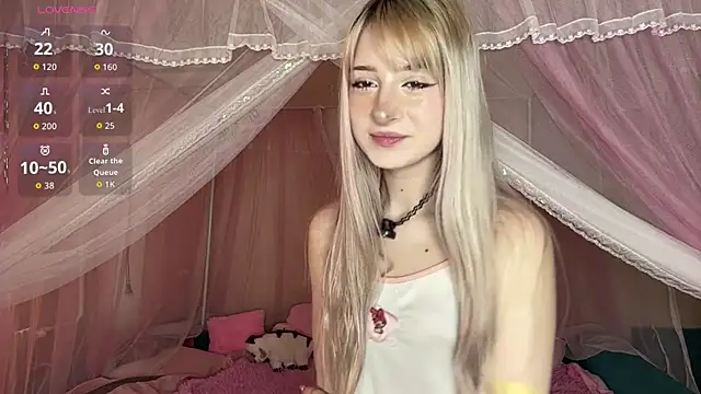 OnlyEva1 online show from 05/02/26, 08:19
