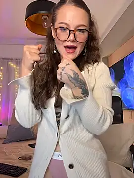 Tallulah Kinky online show from 04/17/26, 08:45