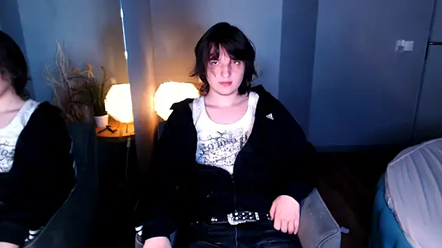 delalex online show from 06/10/26, 04:39