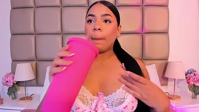 lilly williamss online show from 04/20/26, 02:58