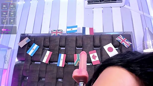 NinaBloom  online show from 07/18/26, 01:04
