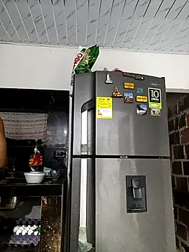 Snapshot of Dirty_Salome2 chatting on 08/04/26, 12:25 Dirty Salome2 online show from 08/04/26, 12:25