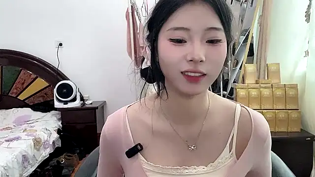 yiyibaby2026 online show from 03/27/26, 03:01