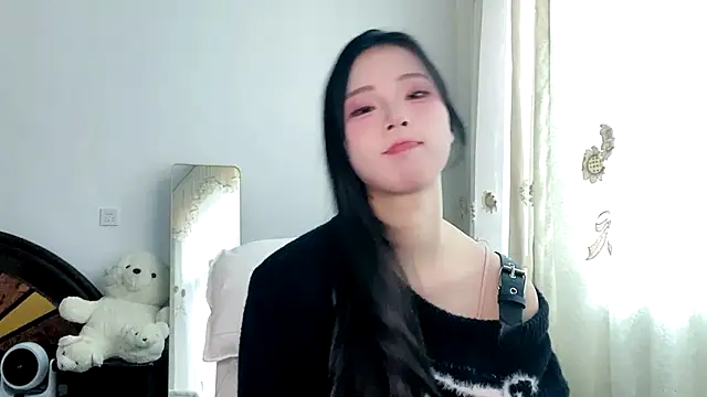 yiyibaby2026 online show from 04/21/26, 02:51