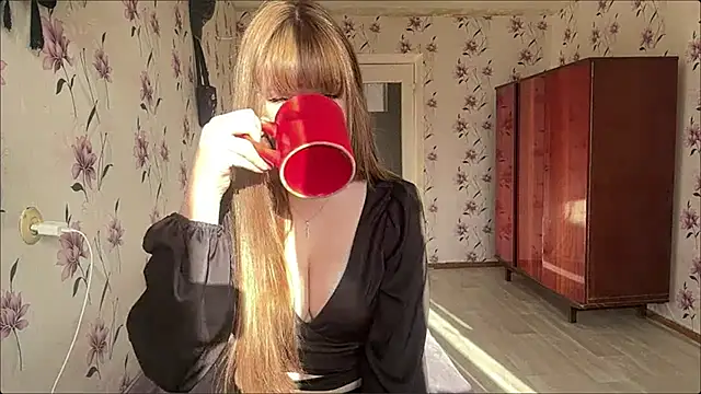 AnnaWasp online show from 04/11/26, 05:34