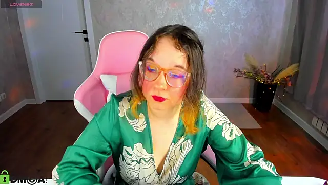 Aleks-caster online show from 05/07/26, 01:11