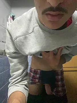 Achrafsad9i online show from 04/02/26, 03:59