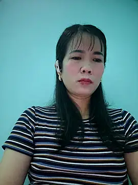 Geelio-playsx24 online show from 04/18/26, 10:32