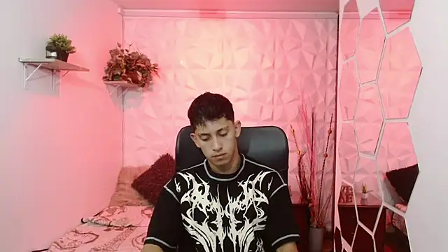 Kei 23 online show from 03/20/26, 11:15