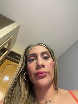 Miamattel3 online show from 04/11/26, 03:11