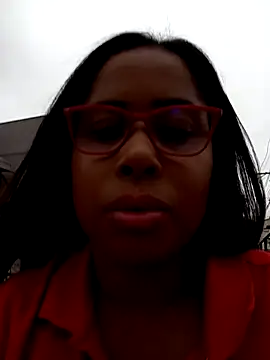gatinha20257 online show from 04/29/26, 07:09