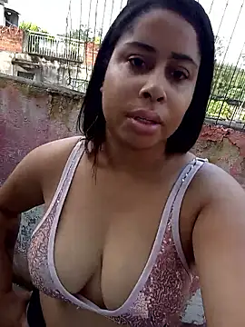 gatinha20257 online show from 04/30/26, 11:38