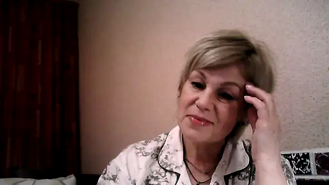 TatkaYang online show from 04/29/26, 07:42
