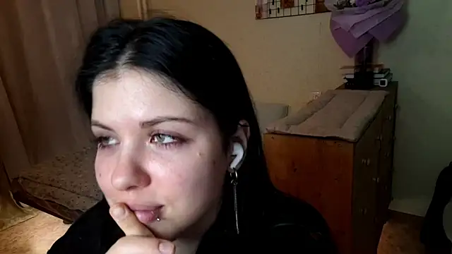 MiaTemptress online show from 04/11/26, 01:48