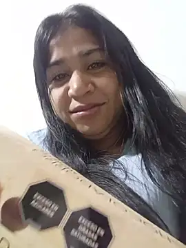 LexyJohnnes  online show from 07/04/26, 04:51