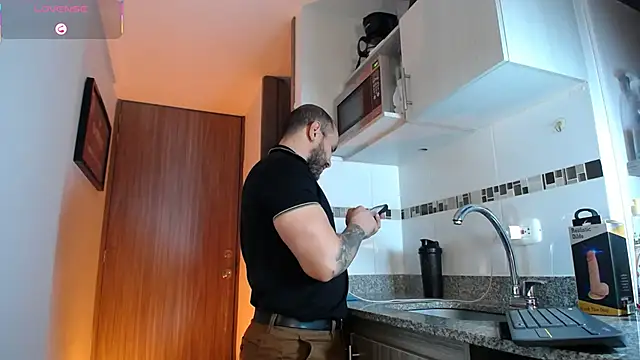 Axel Dominus online show from 04/09/26, 03:06