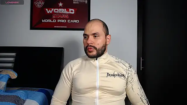 Axel Dominus online show from 04/14/26, 03:01