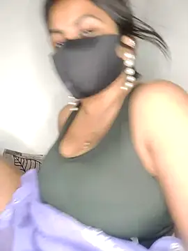 hot8178 online show from 04/18/26, 07:07