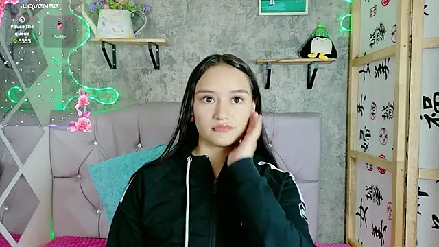 Sophia xoxo1 online show from 04/06/26, 01:23