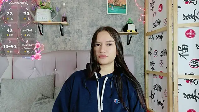 Sophia xoxo1 online show from 04/16/26, 01:56