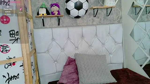Sophia xoxo1 online show from 07/21/26, 02:19